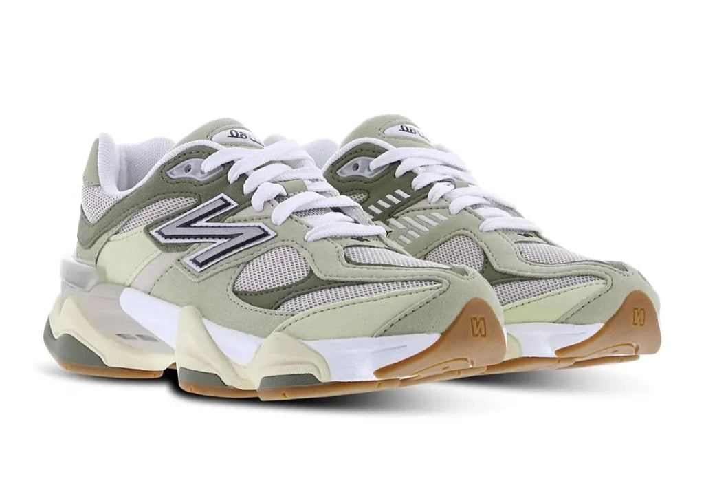 New Balance 9060 Green Gum
