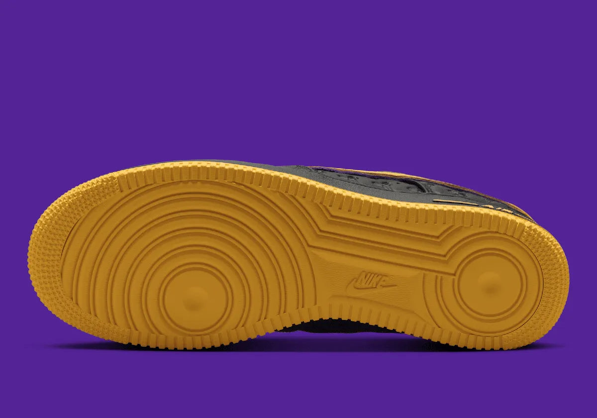 Nike Air Force 1 Low Kobe Bryant Lakers Away (numérotée)
