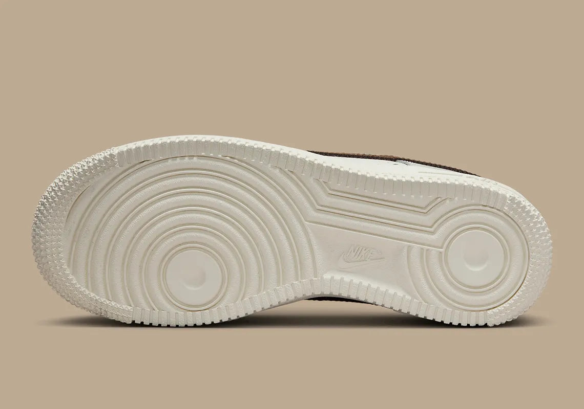 Nike air force lv8 women's sales