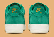 Nike Air Force 1 Low '07 LV8
Malachite Pale Ivory Metallic Gold