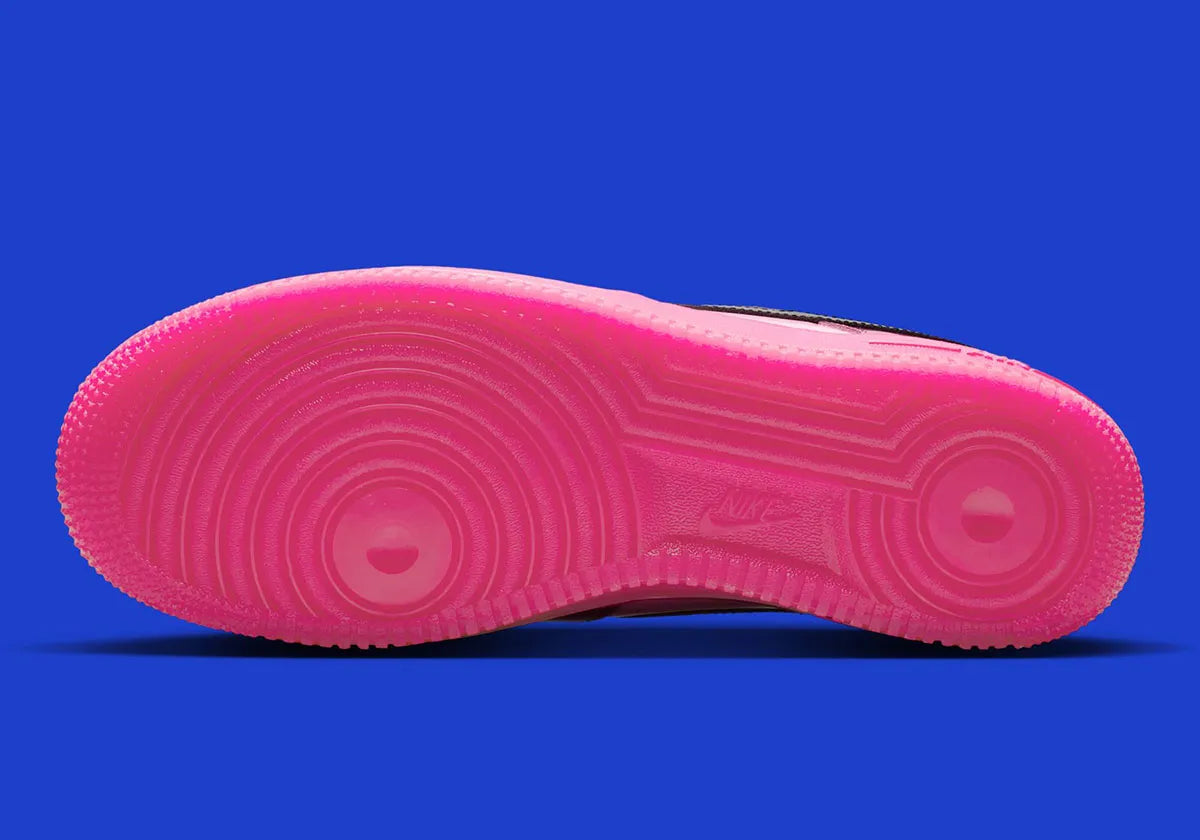 Sneakers Nike Air Force 1 Low roses Pink Cooler et Mulberry en cuir lisse avec amorti Air et design iconique