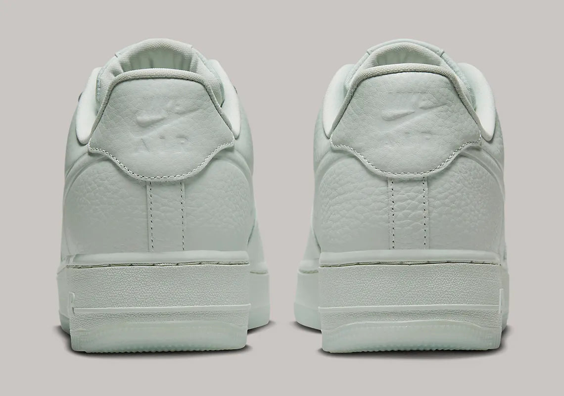 Nike Air Force 1 Low 07 Pro Tech Waterproof Light Silver