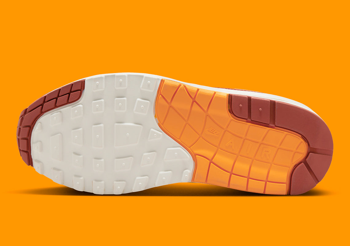 Nike Air Max 1 Rugged Orange