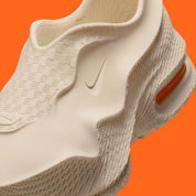 air max 1000, chaussure imprimée en 3D, chaussure beige, confortable, vue de coté de devant 