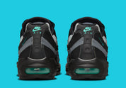 Sneakers Nike Air Max 95 noires avec accents Aurora Green en mesh et matières synthétiques avec amorti Air Max visible