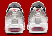 Nike Air Max 95 Comet Red IB7862-100, sneaker blanche et grise avec détails rouge Comet, panneaux ondulés et unité Max Air Big Bubble.