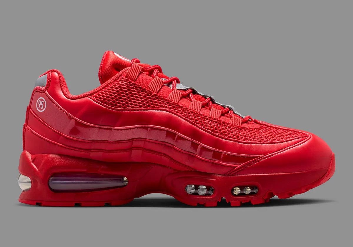 Nike Air Max 95 SE Big Bubble University Red en mesh rouge avec amorti Air visible et détails inspirés de la Total 90. vue de profil intérieur
