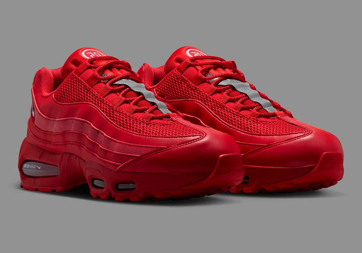 Nike Air Max 95 SE Big Bubble University Red en mesh rouge avec amorti Air visible et détails inspirés de la Total 90. vue de 3/4