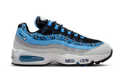 Sneakers Nike Air Max 95 Yardrunners Spellman en mesh et textiles premium avec unités Air visibles et design ondulé iconique.Vue de coté