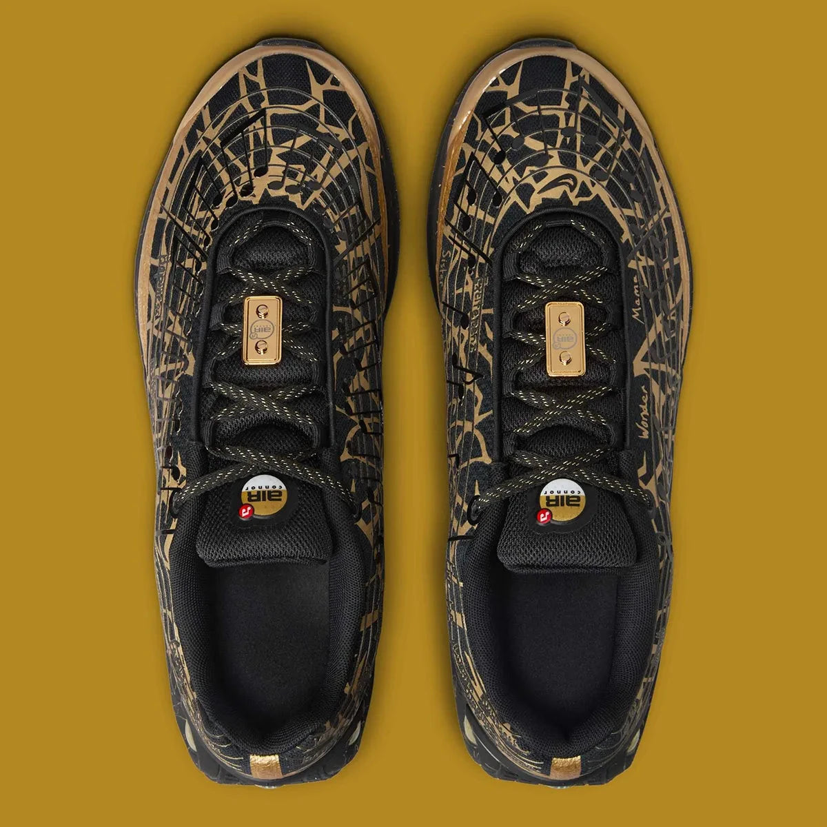 Sneakers Nike Air Max Dn Doernbecher Connor en matériaux techniques premium avec design expressif et semelle Dynamic Air innovante vue du dessus. 