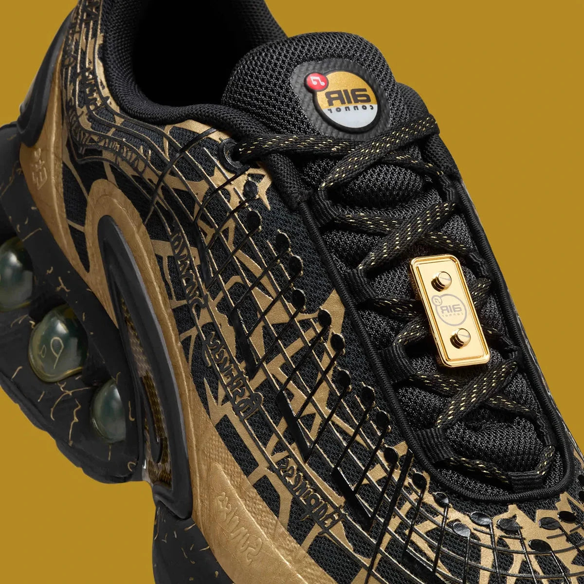 Vue sur les détails latéraux de la sneakers Nike Air Max Dn Doernbecher Connor en matériaux techniques premium avec design expressif et semelle Dynamic Air innovante