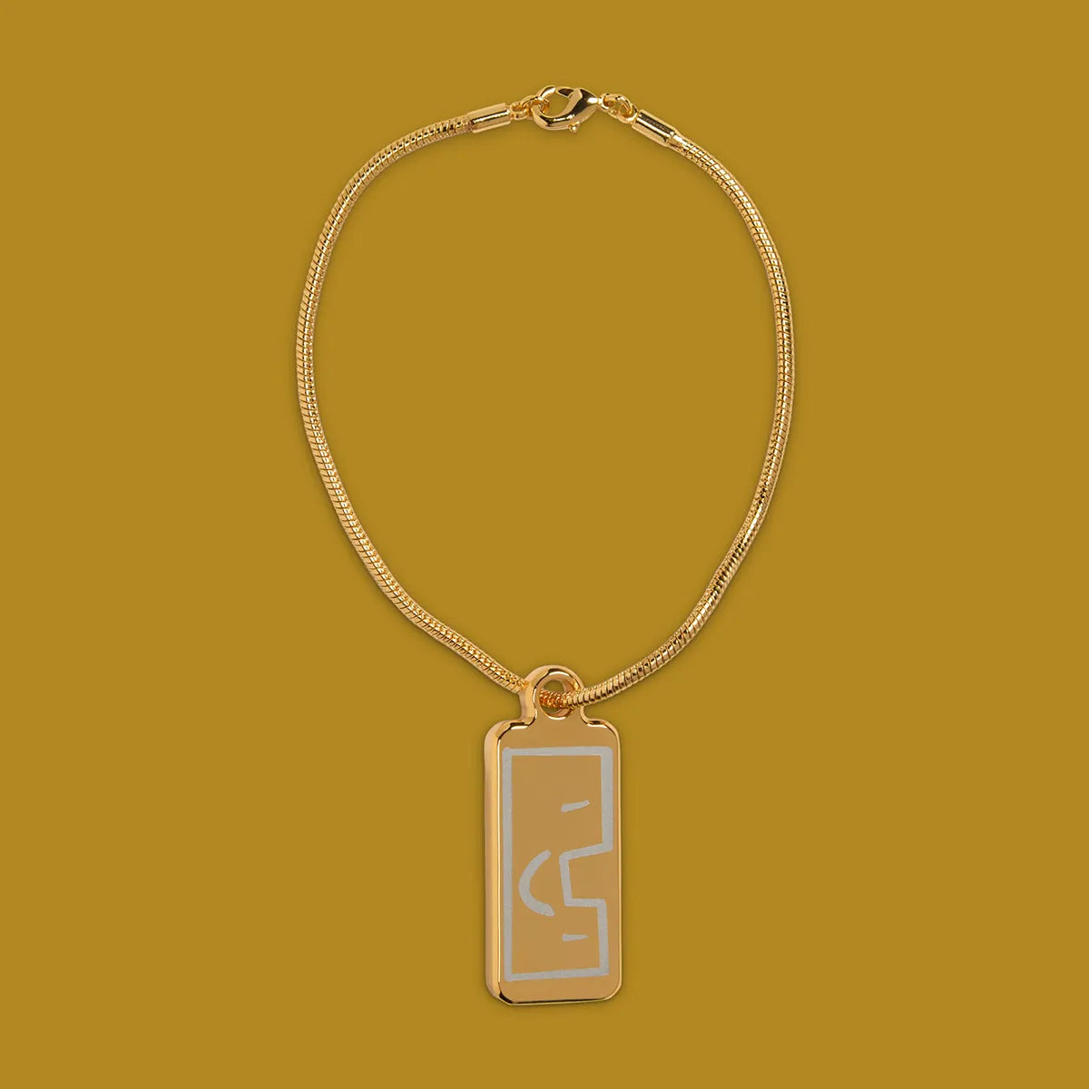 Collier disponible avec la sneakers Nike Air Max Dn Doernbecher Connor en matériaux techniques premium avec design expressif et semelle Dynamic Air innovante