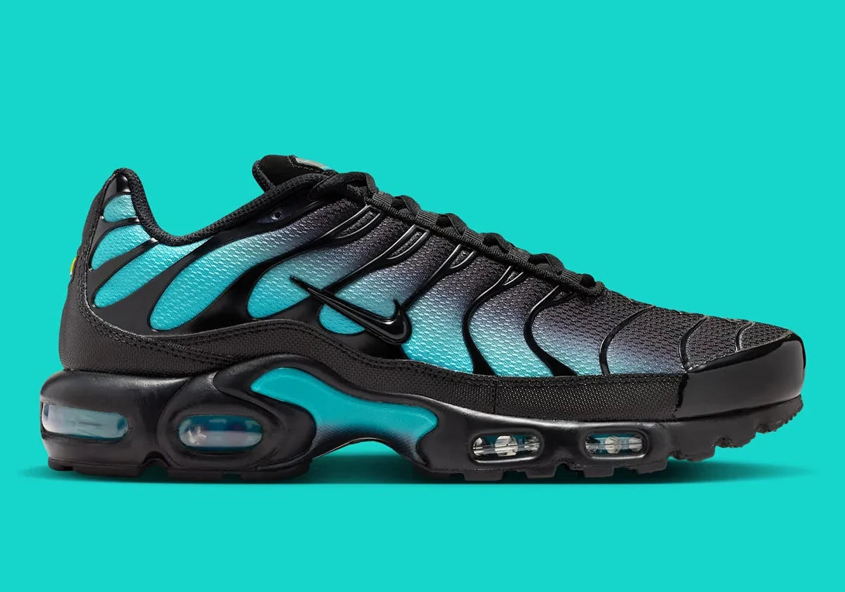 air max plus tn bleu noir aurora green