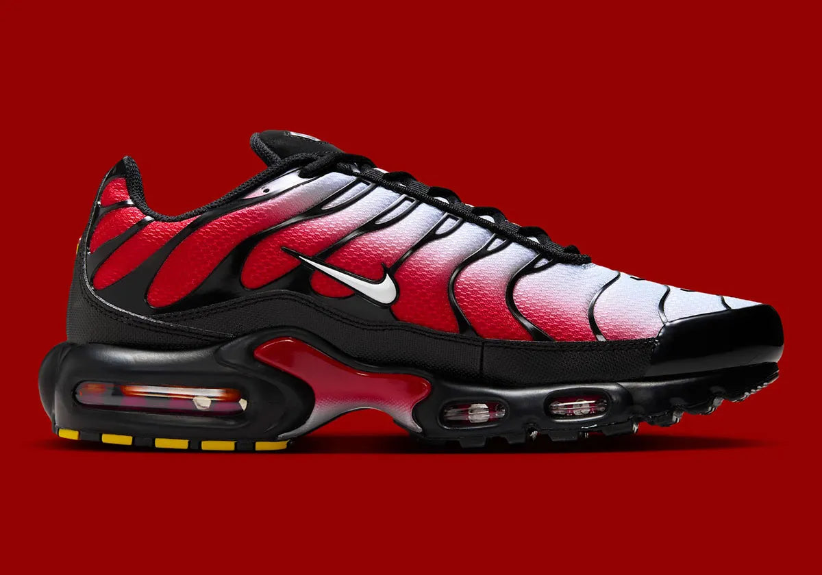 Chaussures Nike Air Max Plus Platinum Red White Black – sneakers lifestyle confortables