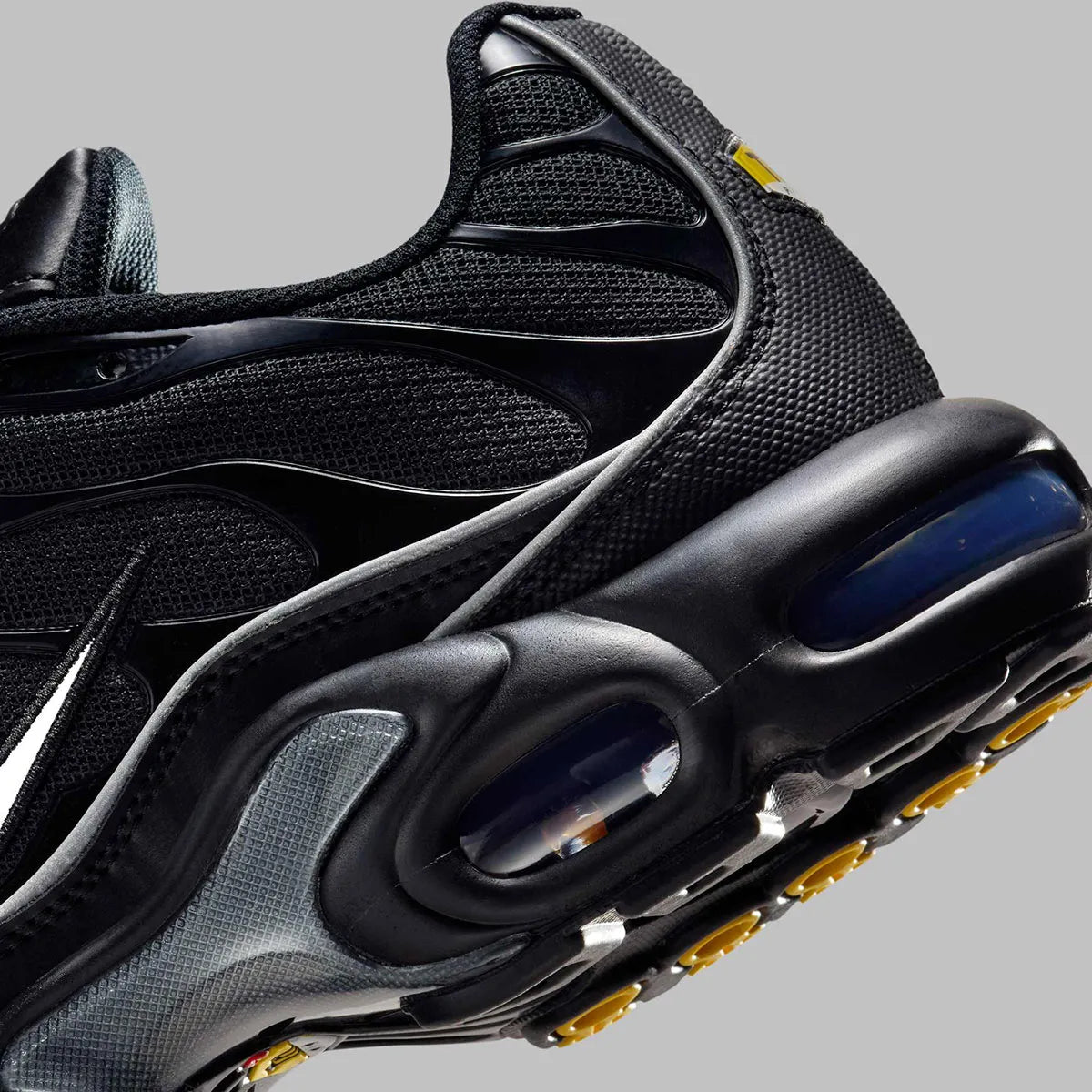 Chaussures Nike Air Max Plus OG Black Reflective – édition sobre avec finitions réfléchissantes