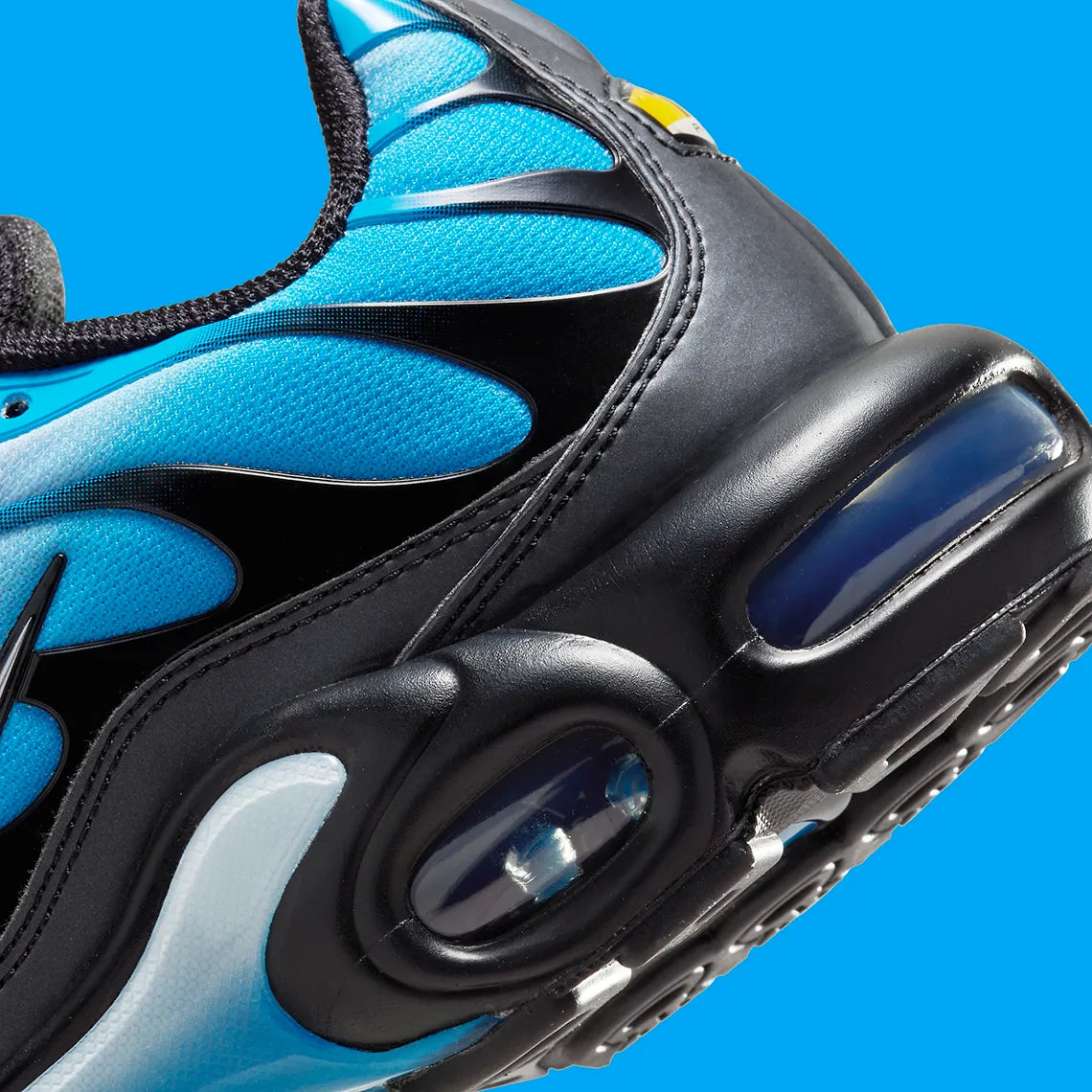 Tn blue gradient