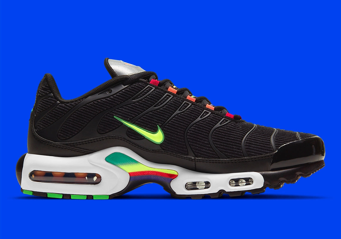 Nike Air Max Plus Corduroy