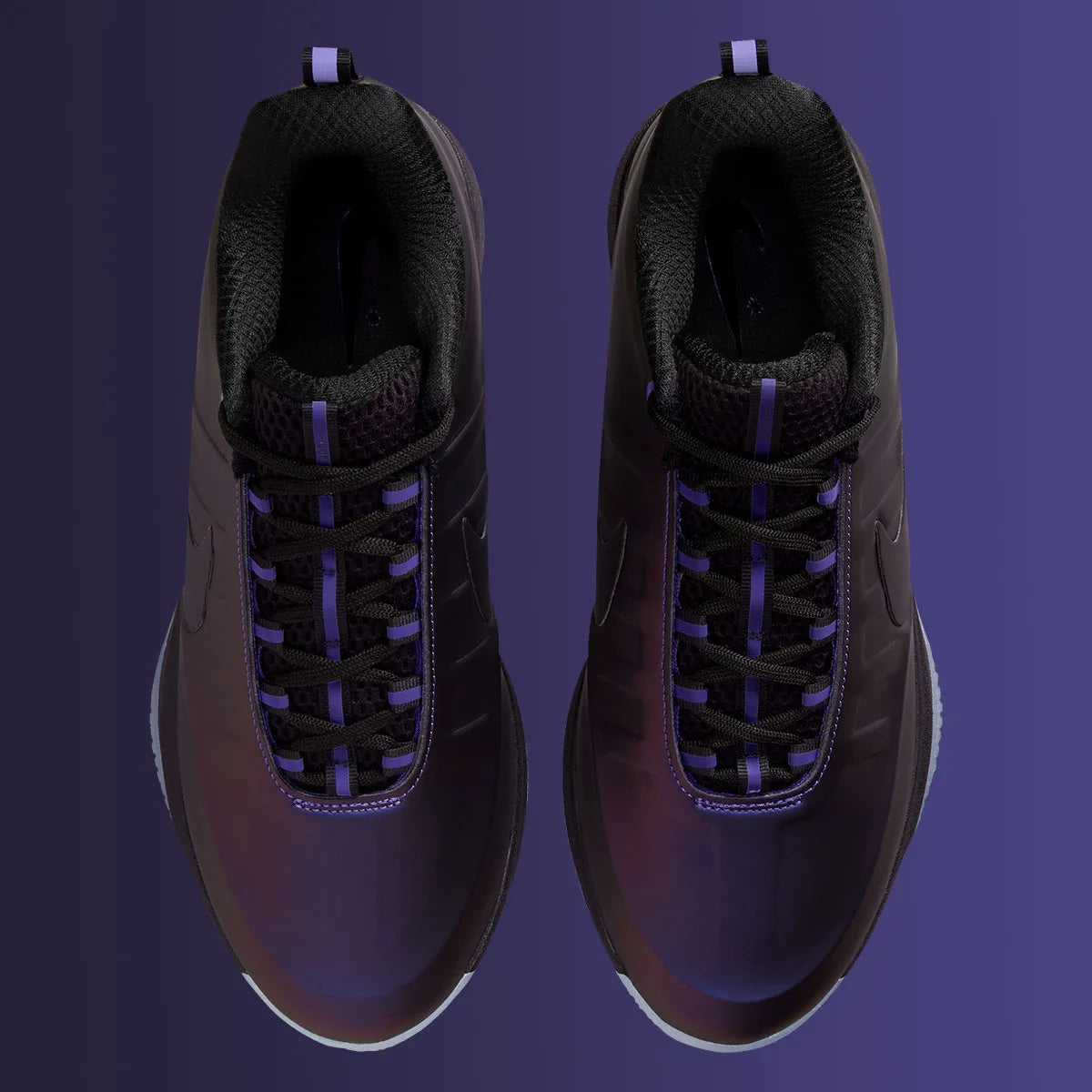 Nike Book 2 Eggplant Foam, sneaker de basketball signature Devin Booker avec coloris violet Eggplant inspiré des Nike Foamposite.