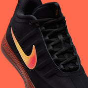 Sneakers Nike Book 2 Rising en mesh respirant avec renforts synthétiques, coloris dynamique multicolore, amorti performance basketball.