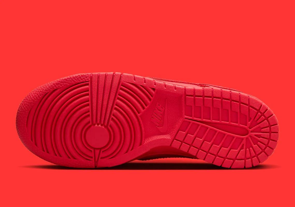 Nike Dunk Low Track Red