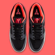 Nike Dunk Low Protro Kobe Bryant WNBA All-Star Weekend 2026, sneakers Kobe Bryant en édition spéciale avec technologie Protro, silhouette basse et design exclusif.