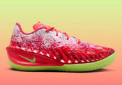 Nike Air Zoom GT Cut 4 Paige Bueckers Shirley Buckets, chaussure de basketball Nike signature Paige Bueckers conçue pour la vitesse, la traction et la réactivité vue de profil. 