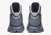 Nike Kobe 5 Black Mamba collection fade to black.Vue arrière 