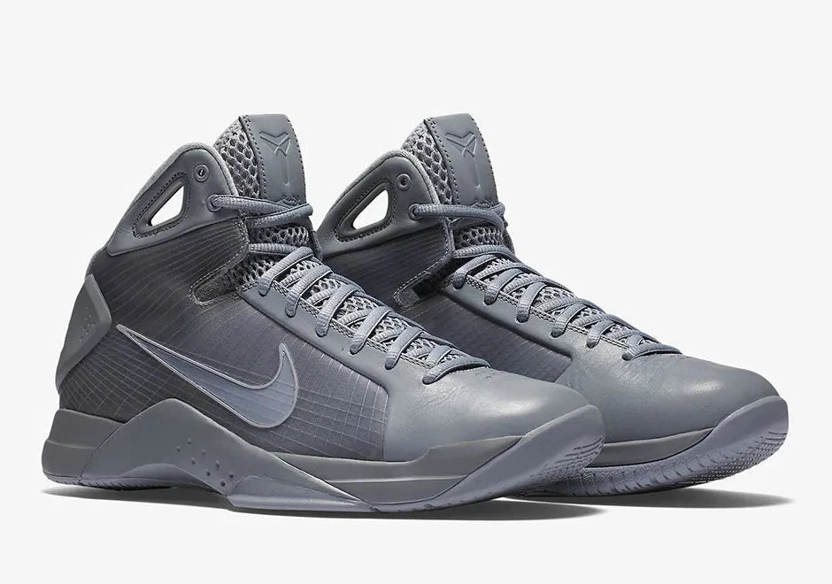 Nike Kobe 5 Black Mamba collection fade to black.Vue de profil