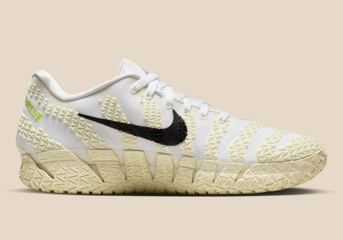 Nike Ja 3 Sound Check en mesh noir avec accents turquoise et citron, graphismes inspirés du son et amorti Zoom Air.