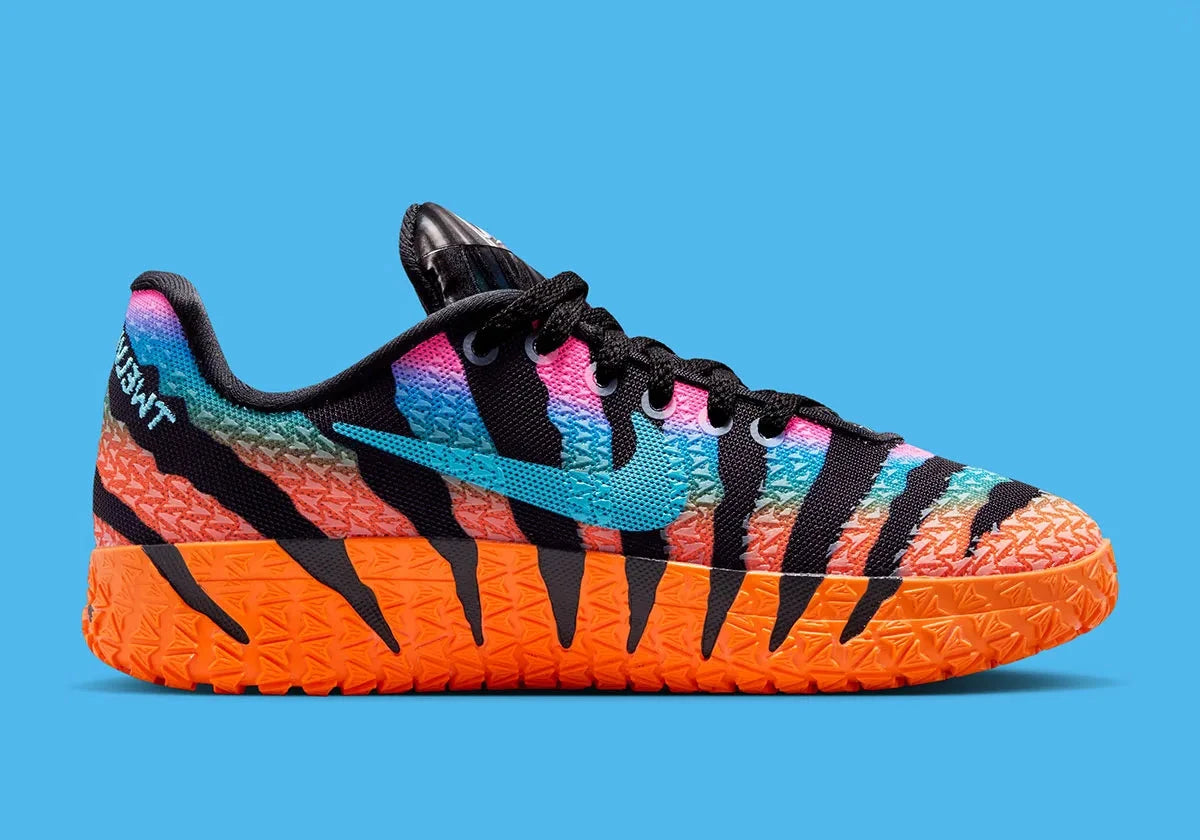 Sneakers Nike Ja 3 At Dawn en matériaux techniques multicolores inspirés du lever de soleil avec semelle amortissante performante.