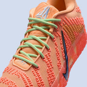 Sneakers Nike Ja 3 Daybreak en mesh technique avec semelle réactive, traction multidirectionnelle et design basketball moderne.Vue zoomer coté avant