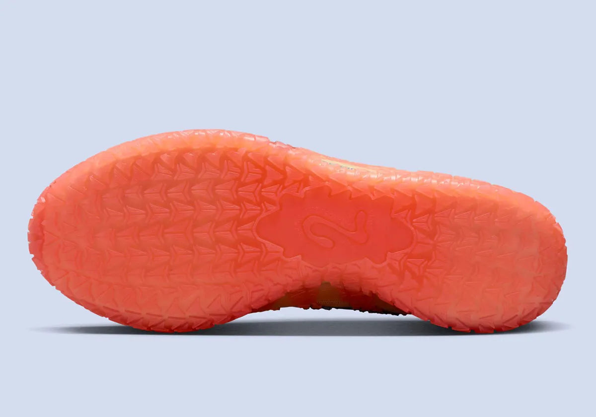 Sneakers Nike Ja 3 Daybreak en mesh technique avec semelle réactive, traction multidirectionnelle et design basketball moderne.Vue de la semelle extérieur