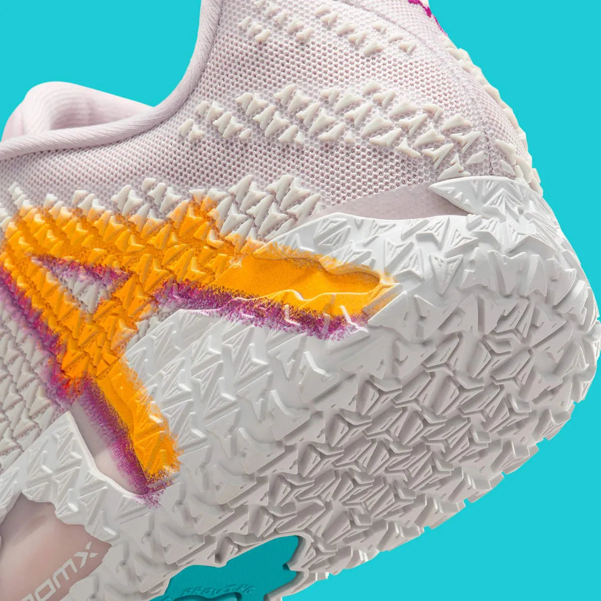 Nike JA 3 EYBL – sneaker signature Ja Morant coloris pastel violet rose cactus or avec amorti ZoomX et traction mini-JA