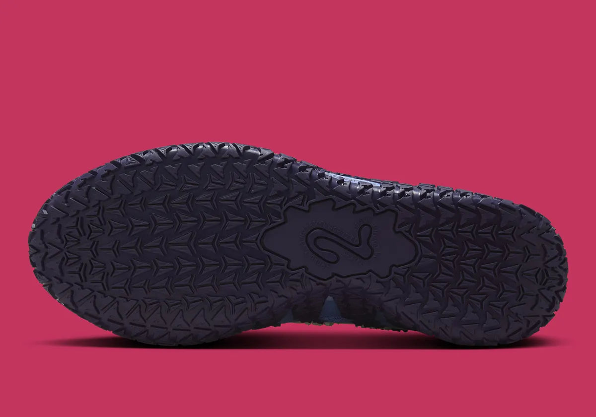 Nike JA 3 Hustle & Flow – sneaker Ja Morant coloris University Gold et Purple Dynasty dépareillés avec amorti ZoomX et traction JA