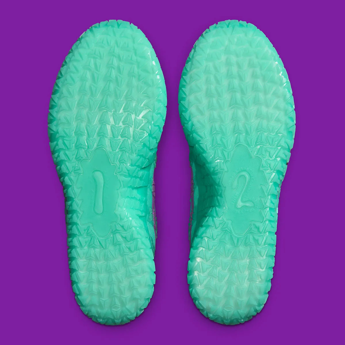 Sneakers Nike Ja 3 Twelve Time en mesh technique avec semelle réactive, traction multidirectionnelle et design basketball moderne inspiré de Ja Morant.Vue de la semelle extérieur 