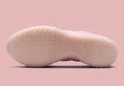 Sneakers Nike Ja 3 Pink Foam roses en mesh technique avec semelle réactive et traction multidirectionnelle pour le basketball moderne.Vue de la semelle extérieur 