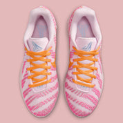 Sneakers Nike Ja 3 Pink Foam roses en mesh technique avec semelle réactive et traction multidirectionnelle pour le basketball moderne.Vue de haut
