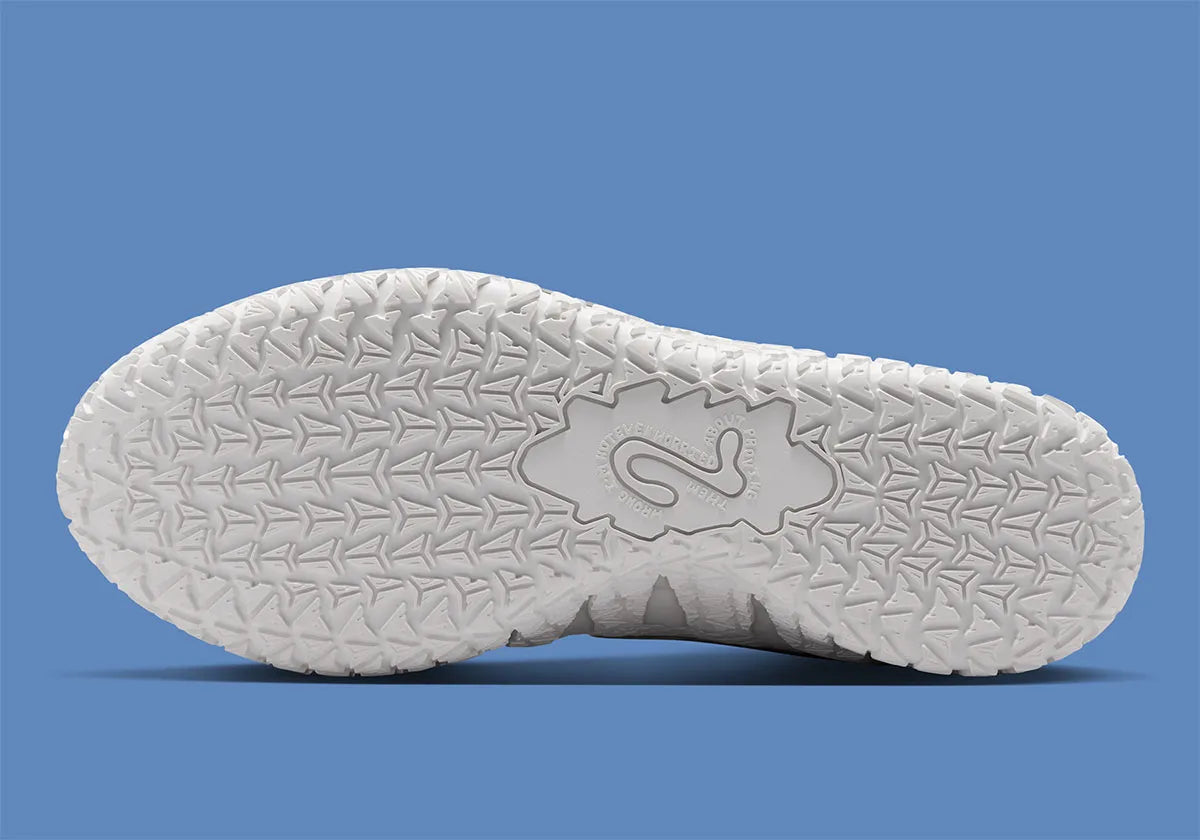 Nike Ja 3 White Label, chaussures de basketball signature Ja Morant avec tige respirante, amorti performant et excellente adhérence.
