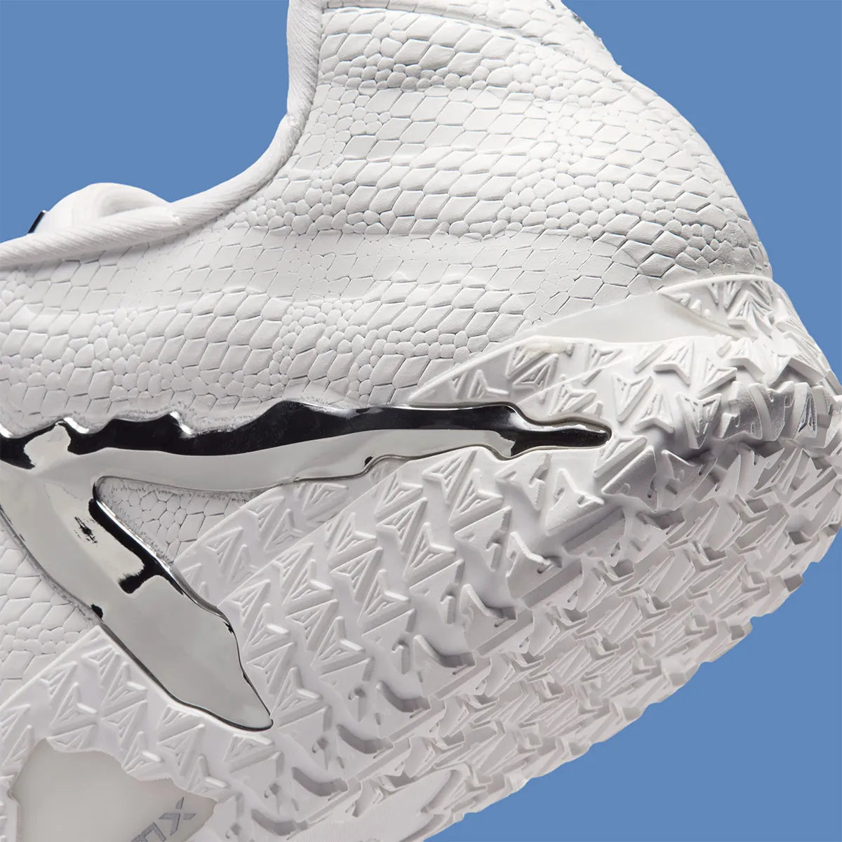 Nike Ja 3 White Label, chaussures de basketball signature Ja Morant avec tige respirante, amorti performant et excellente adhérence.