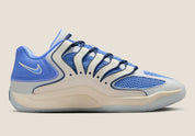 Sneaker de basketball Nike KD 18 Boys & Girls Club en mesh technique multicouche avec amorti Zoom Air et semelle à traction multidirectionnelle.