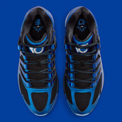 Sneaker de basketball Nike KD 18 International Blue en mesh technique avec amorti Zoom Air et semelle à traction multidirectionnelle.