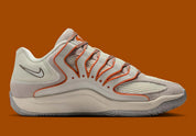 Sneaker de basketball Nike KD 18 Rise en mesh technique multicouche avec amorti Zoom Air et semelle à traction multidirectionnelle.