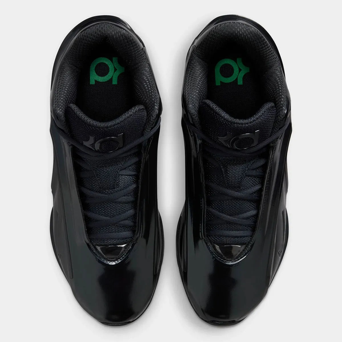 Nike KD 19 Candy Paint Black, chaussure de basketball signature Kevin Durant à dominante noire avec détails Candy Paint et silhouette performance.