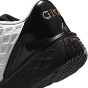 Nike Kobe 3 Low Protro blanche noire et dorée en mesh technique avec amorti Zoom Air et détails Metallic Gold premium. zoom arrière de la chaussure