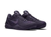 Nike Kobe 8 Black Mamba Collection Fade to Black, chaussure de basketball basse Nike issue du pack Fade to Black célébrant la carrière de Kobe Bryant.