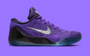 Sneakers Nike Kobe 9 Elite Low Protro en Flyknit hautement technique avec amorti Zoom Air réactif et adhérence multi-directionnelle premium.Vue de coté 
