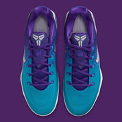 Sneaker Nike Kobe 9 Elite Low EM Protro Hornets violette et turquoise en Engineered Mesh avec amorti Zoom Air performance.Vue de haut 