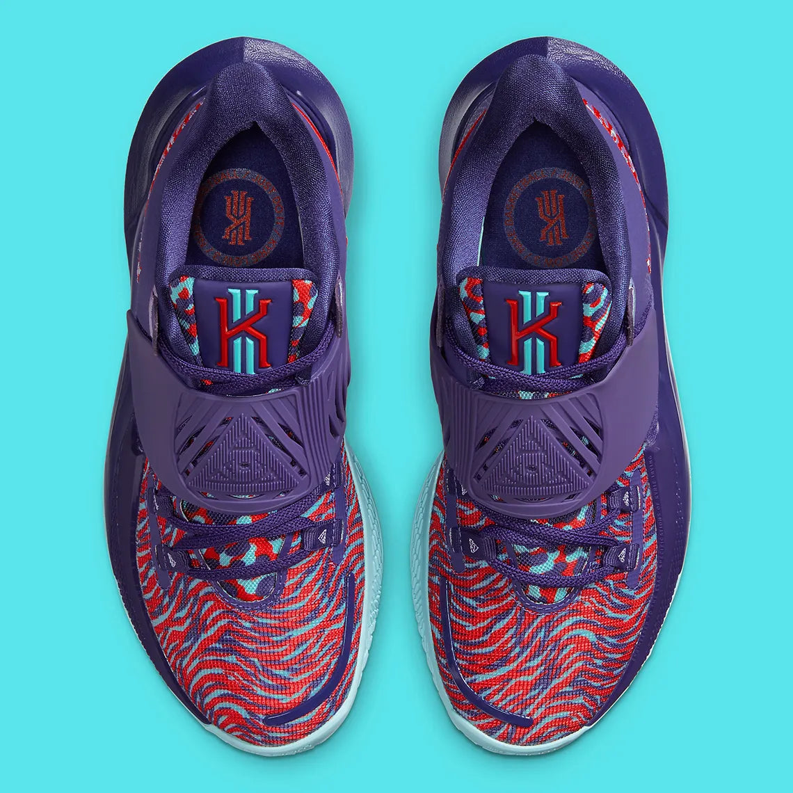 Nike Kyrie 3 Low New Orchid vu de dessus