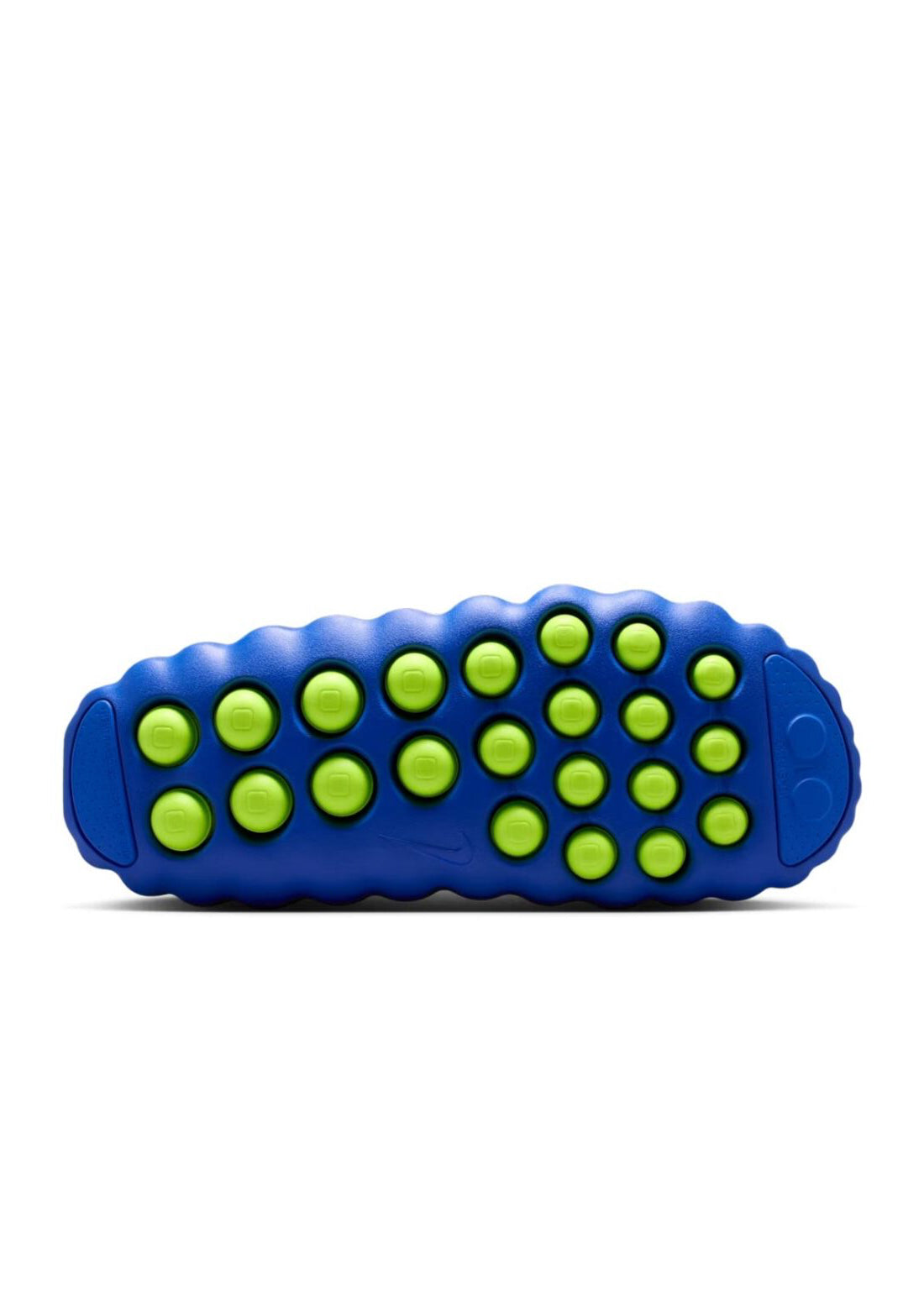 Slide Nike Mind 001 Flyknit Hyper Royal Black avec empeigne Flyknit bleue et noire, semelle ergonomique et design contemporain.