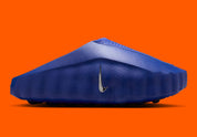 Nike Mind 001 Slide Old Royal, claquette Nike bleue au design minimaliste avec semelle ergonomique et confort premium.